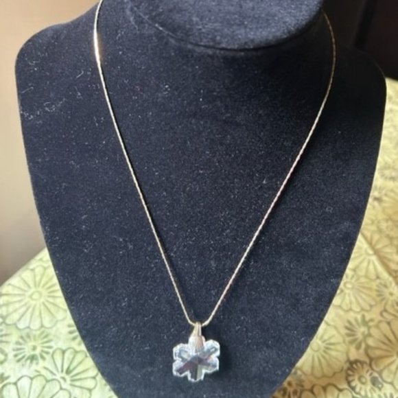 HOLIDAY🎄🎄NAPIER Gold Horn Brooch & Snowflake Crystal Pendant Necklace - Picture 4 of 8